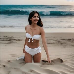 Albion Fit Simone Bandeau top in cream